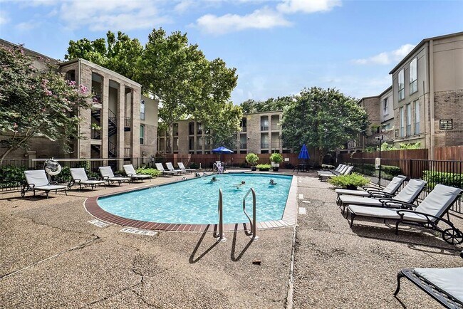 Building Photo - 4641 Wild Indigo St