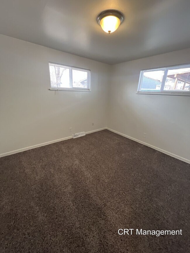 Building Photo - Osceola569