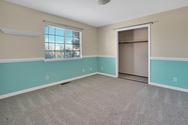 Building Photo - Hollister Home in Ridgemark Gated Community