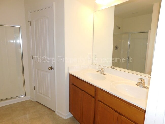 Building Photo - 5041 Eagle Stone Lane