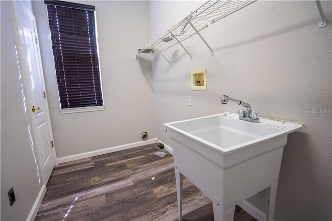 Building Photo - 2703 Snow Goose Ln