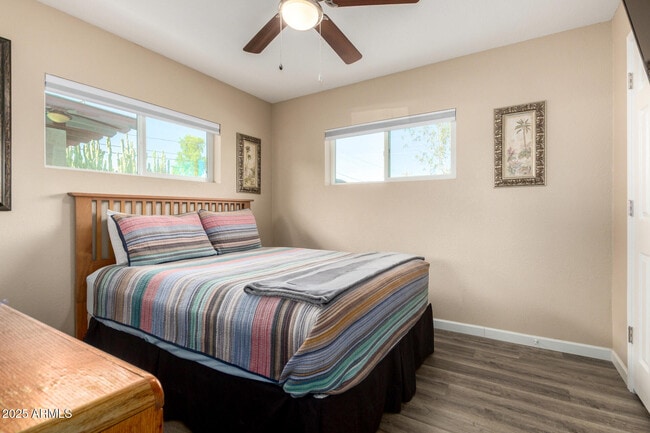 Building Photo - 6830 E Edgemont Ave