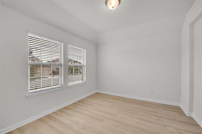 Building Photo - 113 Charro Ct