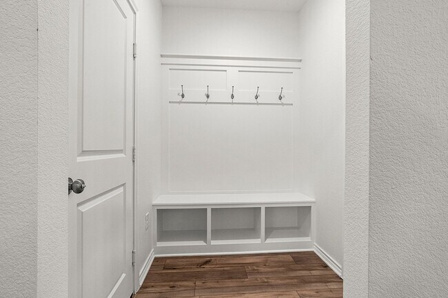 Building Photo - 14368 Cedar Shadow Dr
