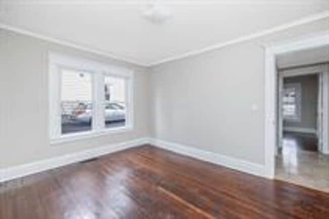 Building Photo - 1873-1875 Northampton Street