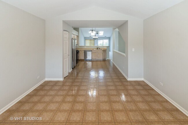 Building Photo - 279 Camel Bend Ct