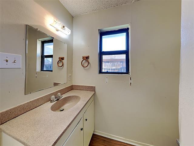 Building Photo - 1912 Crooked Ln