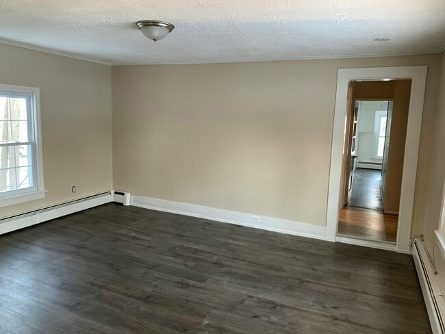 Building Photo - 00 Maple Street