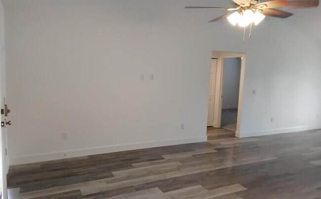 Building Photo - 16171 SW 44th Cir