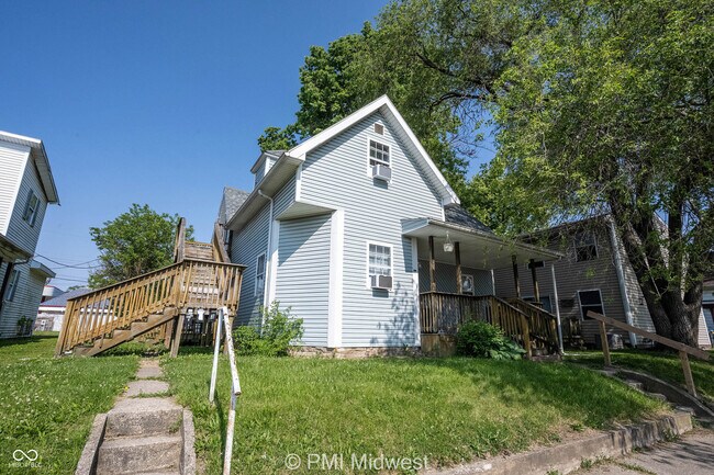 Primary Photo - 921 S Buckeye St