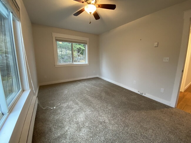 Building Photo - Spacious 2-Bed, 2-Bath Duplex Retreat Over...