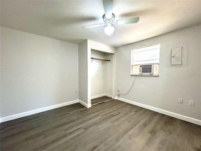 Building Photo - 8216 Krag Dr