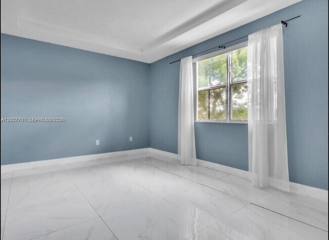 Building Photo - 16628 SW 47th Terrace