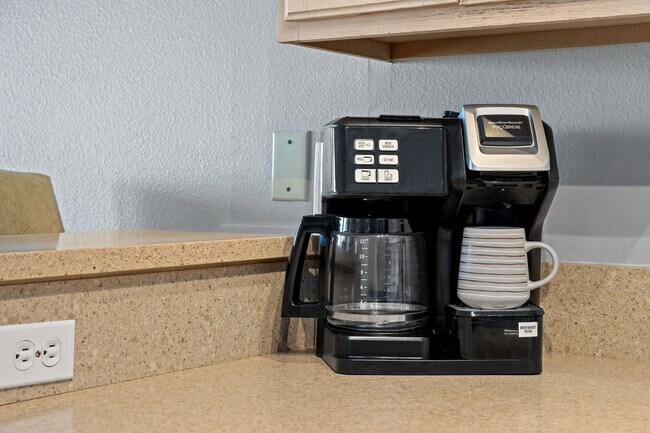 Building Photo - 3290 Scenic Hwy 98