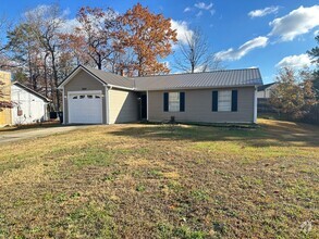 Building Photo - Home for rent in Huffman