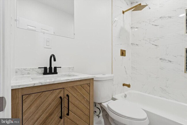 Building Photo - 3110 Tasker St