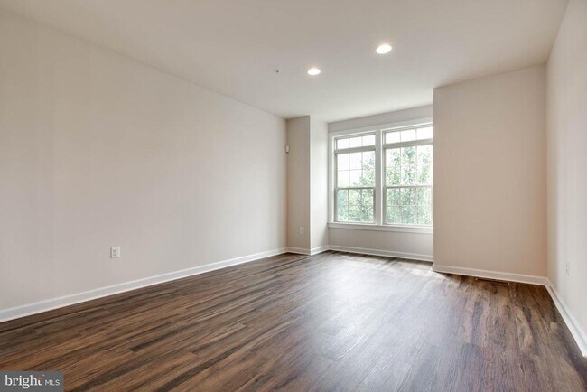 Building Photo - 7656 Telamon Wy