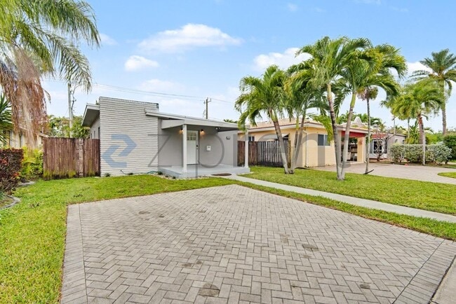 Building Photo - 1650 Jackson St