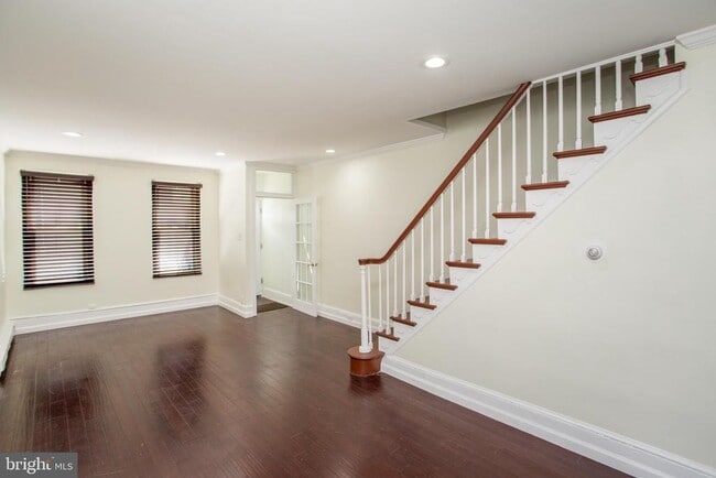 Building Photo - 2043 Gerritt St