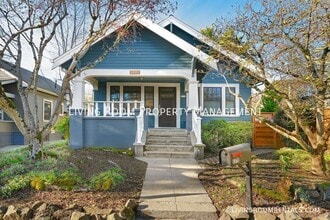 Building Photo - 5119 NE 27th Ave