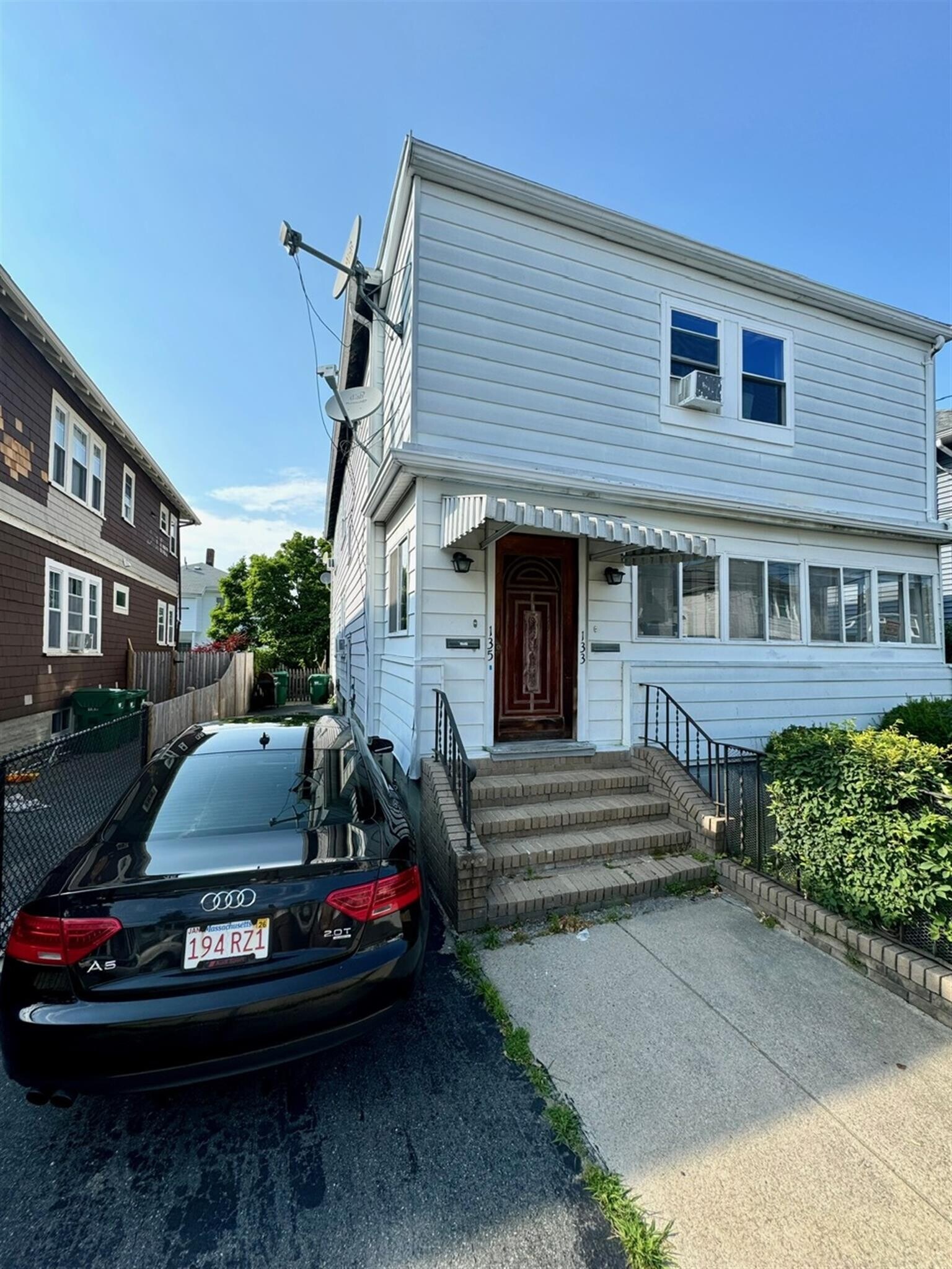 Building Photo - 133 Princeton St