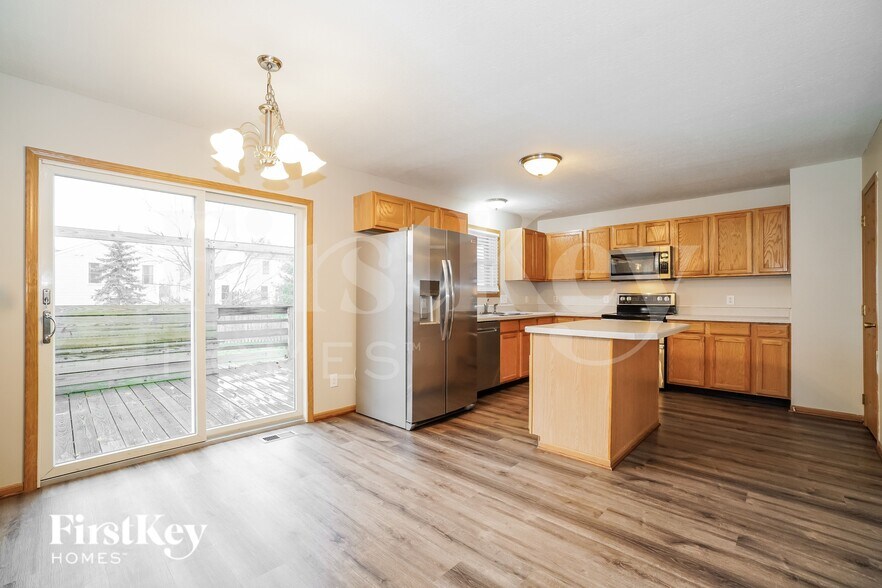 Building Photo - 1211 Sassafras Ln