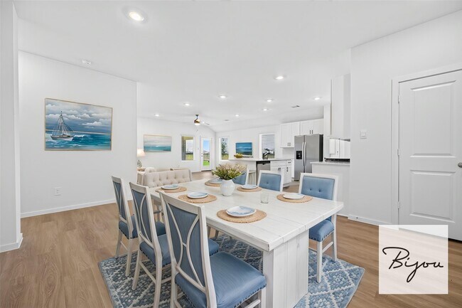 Building Photo - 6127 Bella Breeze Dr
