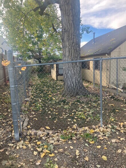 Building Photo - 4225 Hawg Wild Rd