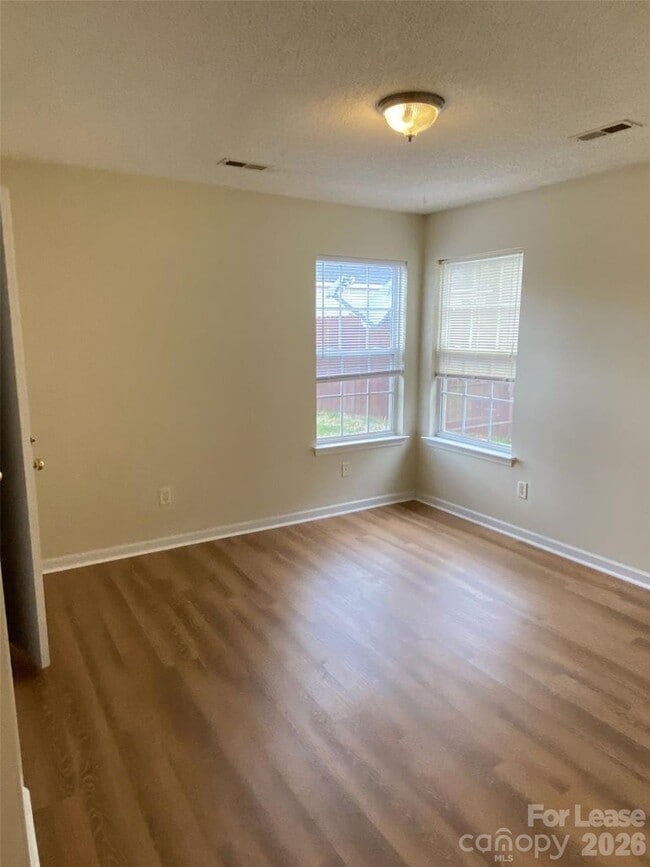 Building Photo - 9617 Rau Ct