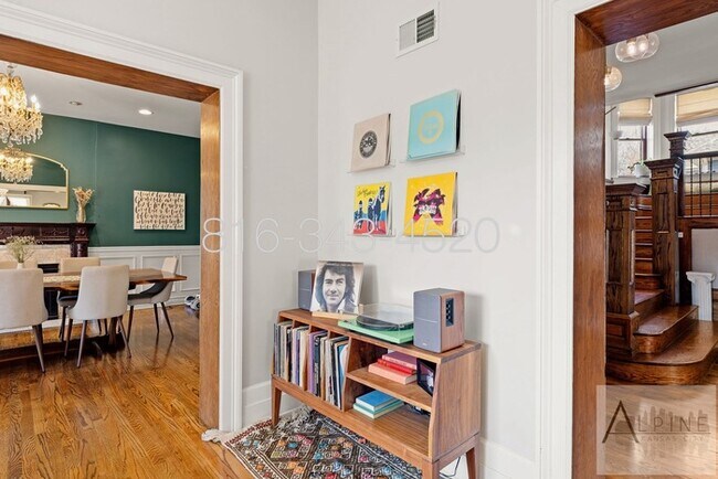 Building Photo - Indoor Pool! FULLY Furnished Short or Mid Term Rental