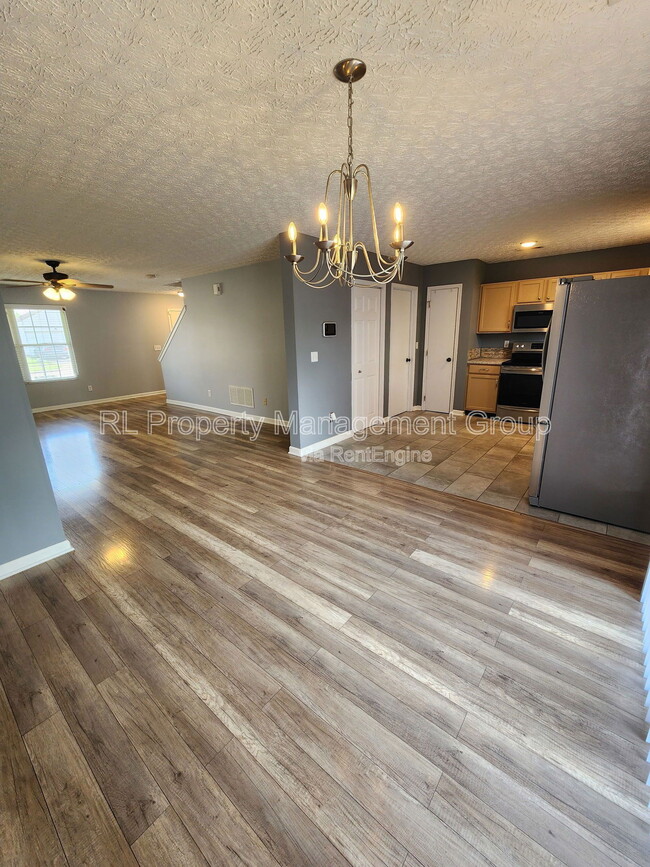 Building Photo - 1536 Magoffin Ave