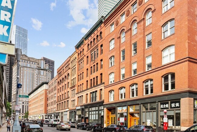 Building Photo - 144 Lincoln St