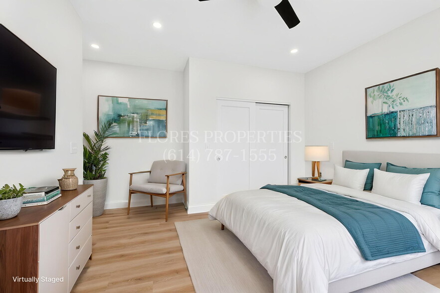 Building Photo - 696 S 22nd St