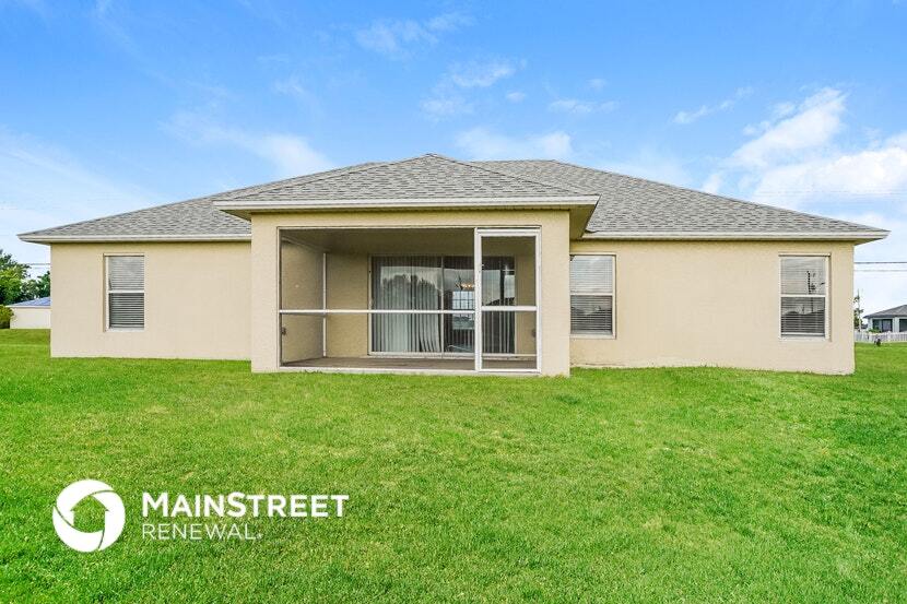 Building Photo - 2503 NW Juanita Pl