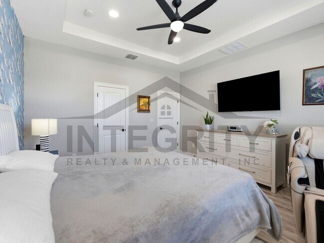 Building Photo - 34266 Radley Wy