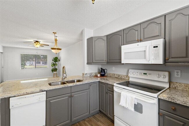 Building Photo - 3137 Mission Grove Dr