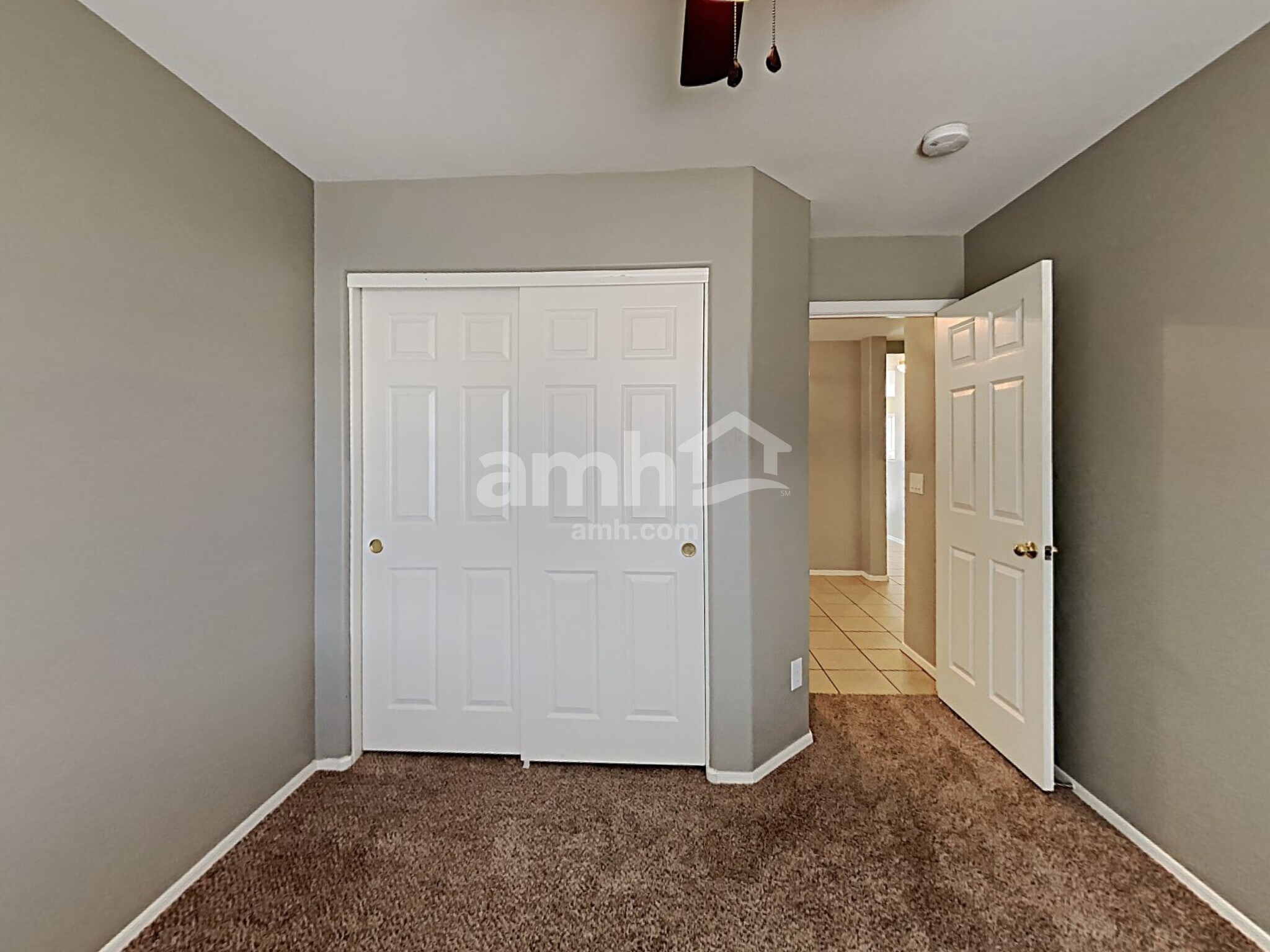 Building Photo - 14832 N 124th Ln