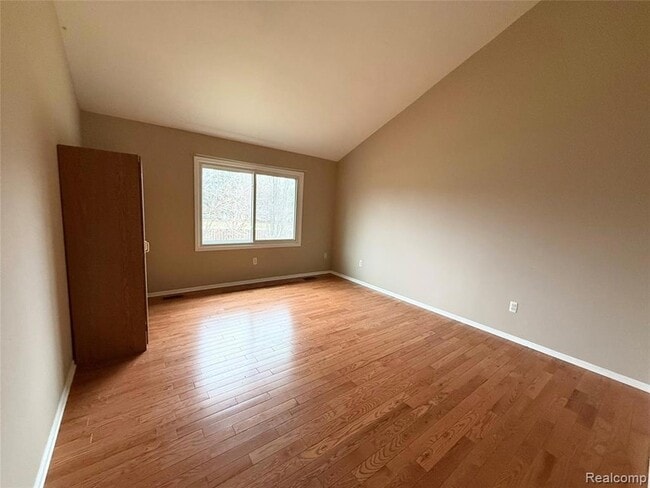 Building Photo - 28975 Hearthstone Dr