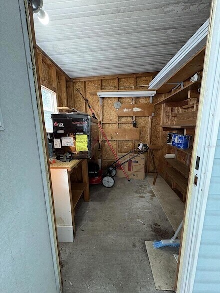 Building Photo - 616 Klickety Klak Ln