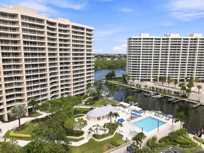 Building Photo - 4101 N Ocean Blvd