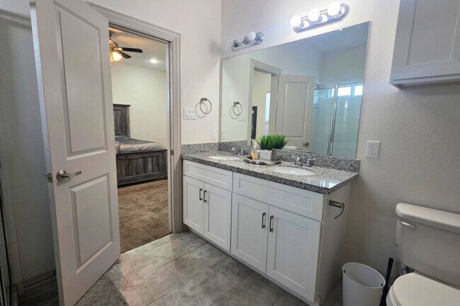 Building Photo - 2704 Sam Wilson St