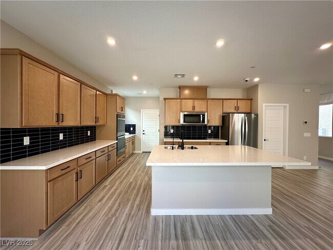 Building Photo - 9689 S Conquistador St