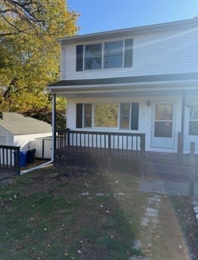 Building Photo - 61 Glenmore St