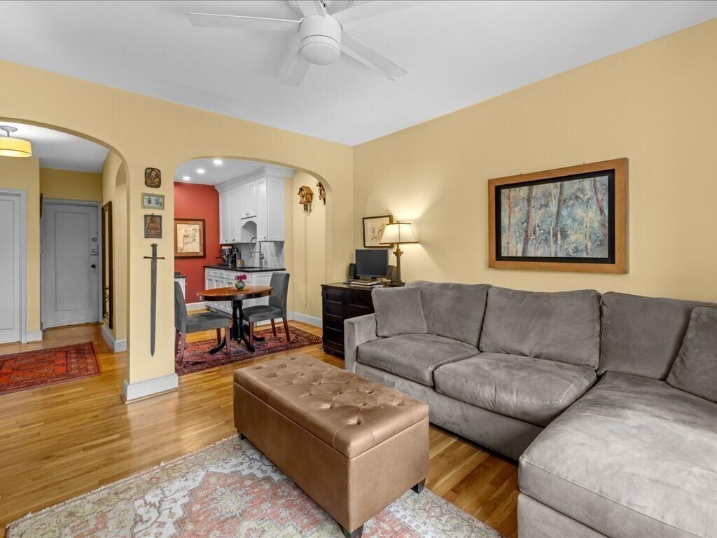 Building Photo - 228 Commonwealth Ave