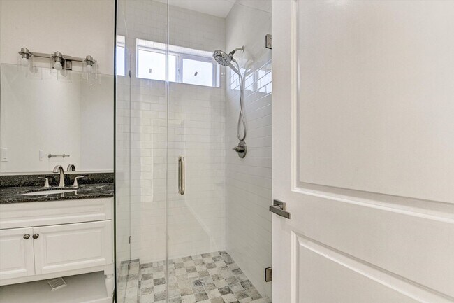 Building Photo - $3,549/mo – Brand-New 2 Bed / 2 Bath Private ADU – Agoura Hills | 800 Sq Ft