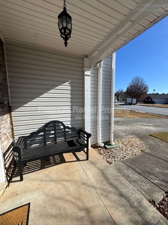 Building Photo - 231 Beckenham Ln