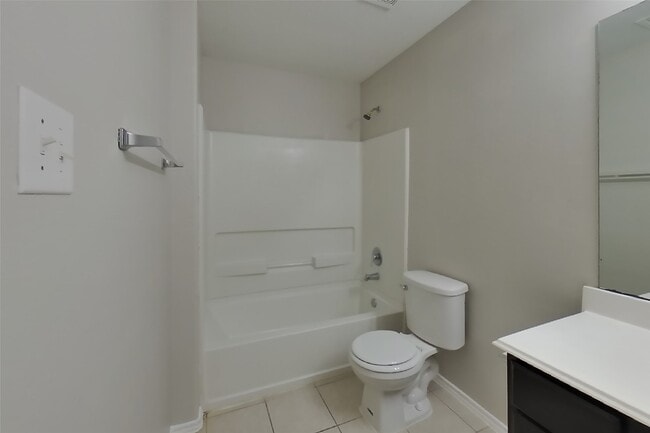 Building Photo - 8515 Bartletts Harbor Ct