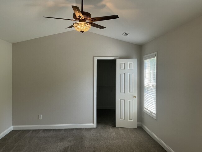 Building Photo - 4981 Brian Center Ln