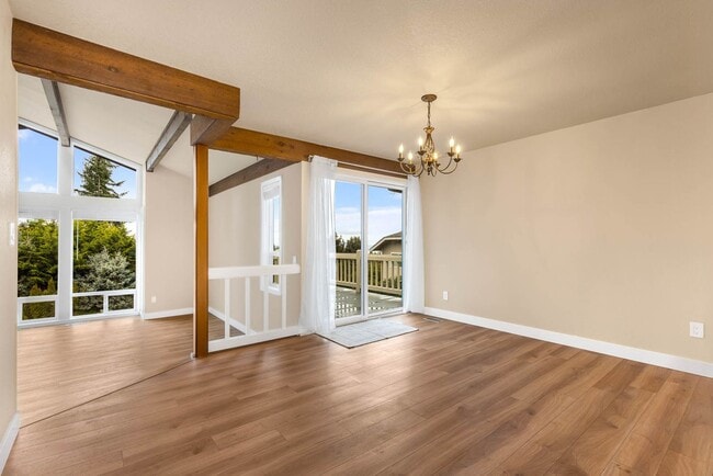 Building Photo - 4758 153rd Ave SE