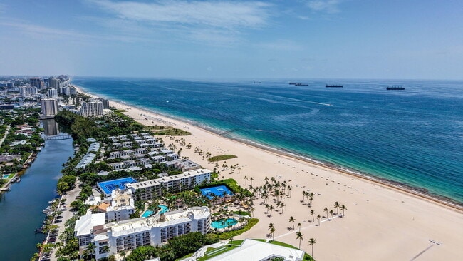 Building Photo - 2000 S Ocean Dr